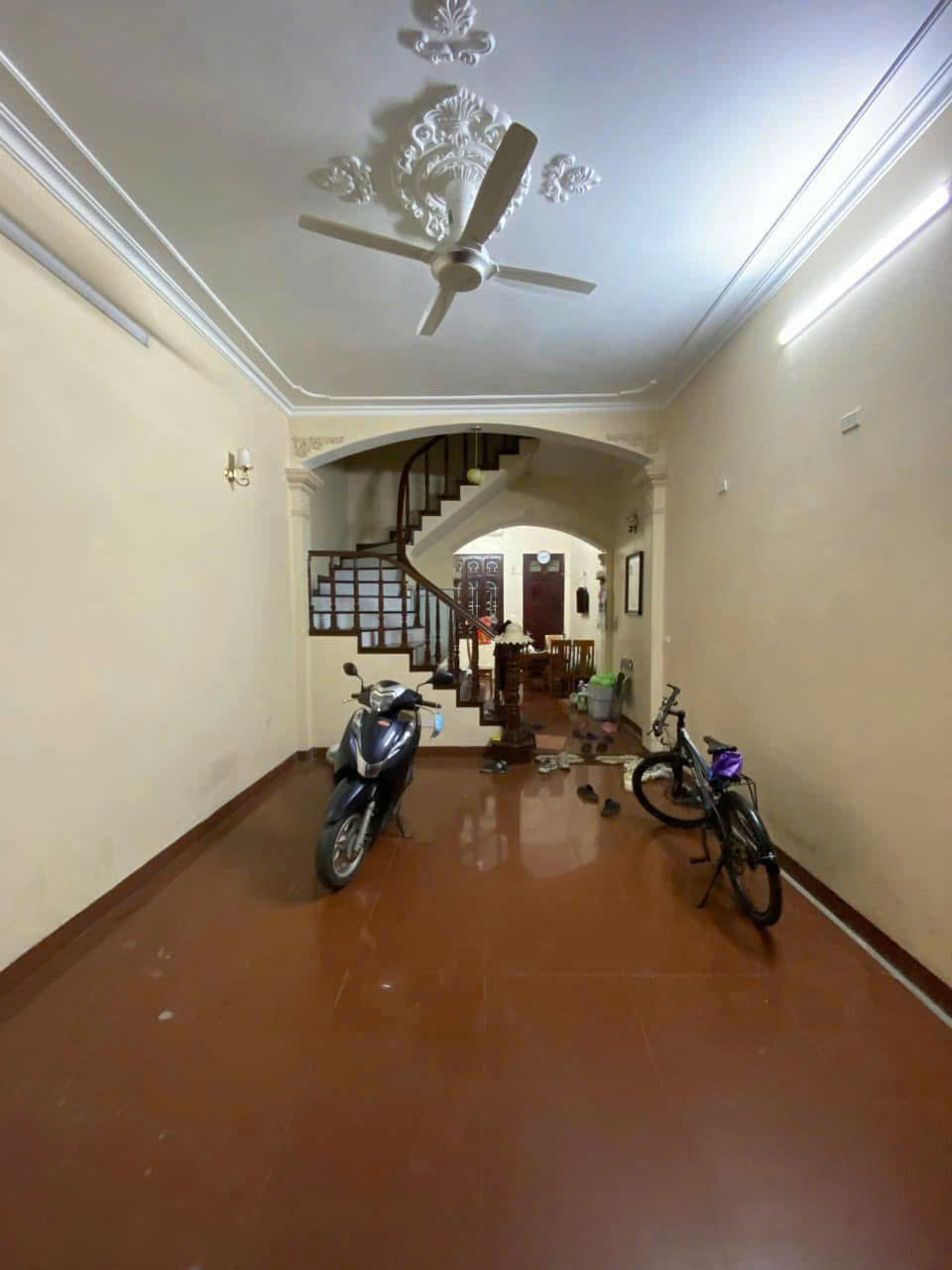 Cho thuê nhà KĐT Đại Kim, 4 tầng x 55m2, 4 ngủ, 3 WC, 3 làn ô tô, ô tô vào nhà, 18 Triệu - Ảnh chính